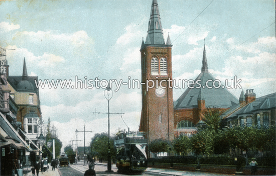 Congregational Church and High Road, Ilford, Essex. c.1908.